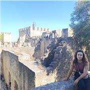 Profesora de Geografía, Historia, Historia del Arteny Arqueología para todos los niveles